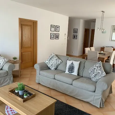 Praia Da Luz Apartment Apartment *