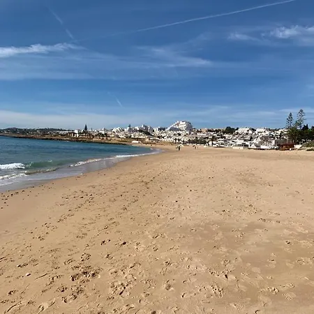 Praia Da Luz Apartment Apartment *